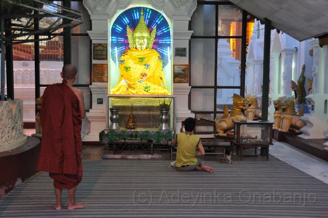 108 - Shwedagon Pagoda.jpg